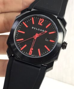 Réplica de Relógio Bulgari Octo Borracha