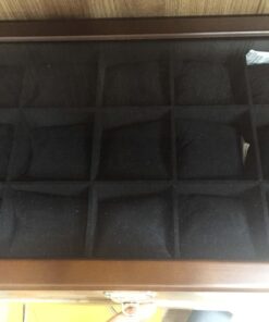 Alternative view of Maleta de Madeira 