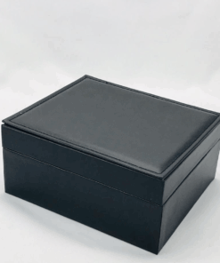 Alternative view of Caixa preta couro sem marca 