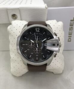 Réplica de Relógio  Diesel 10 Bar Couro