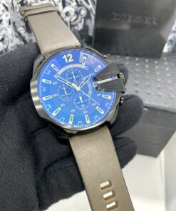 Réplica de Relógio  Diesel 10 Bar Couro