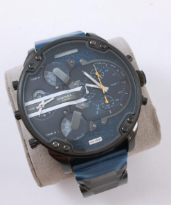 Alternative view of Réplica de Relógio Diesel 4 Maquina Gigante 