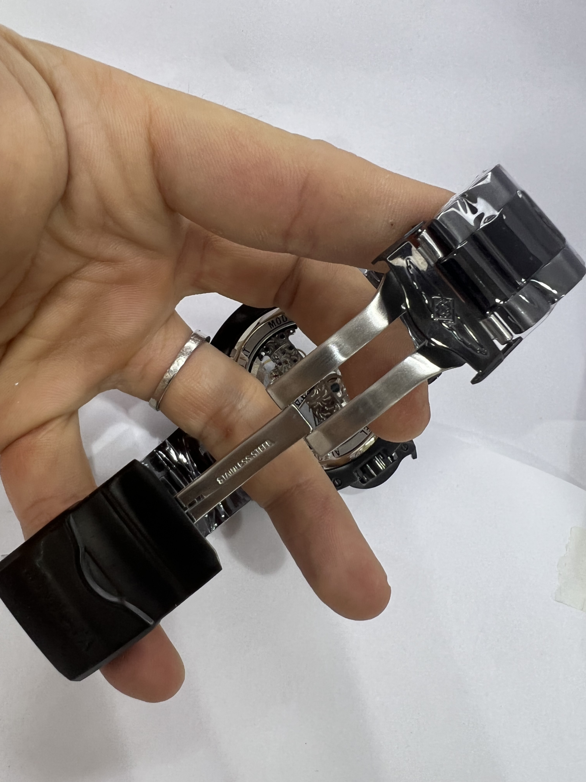 Réplica de Relógio Invicta Coalition - Imagem 4