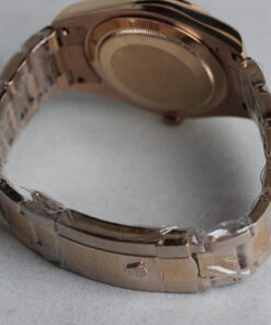 Alternative view of Replica de Relogio Rolex Sky Dweller