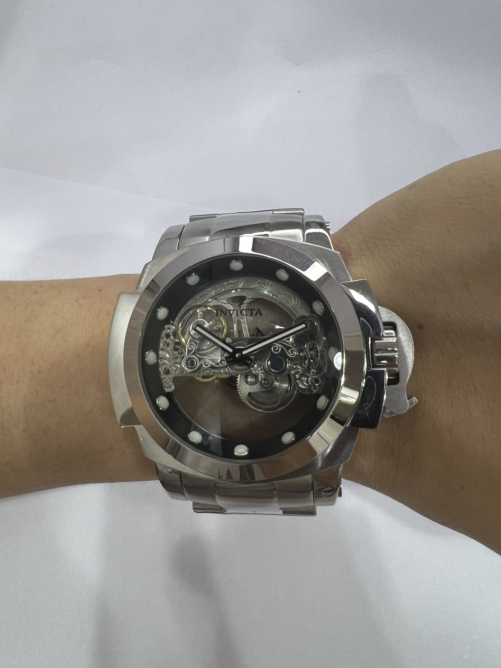 Réplica de Relógio Invicta Coalition - Imagem 2