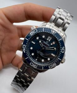 Réplica de Relógio Ômega Seamaster 