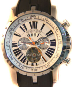 Alternative view of Réplica de Relógio Roger Dubuis Excalibur