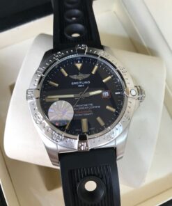 Alternative view of Replica de Relógio Breitling Avenger 1884