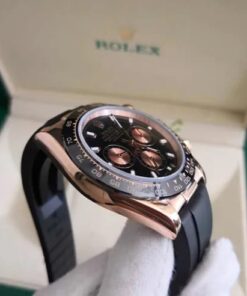 Alternative view of Réplica de Relógio Rolex  Daytona Borracha