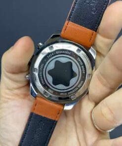 Alternative view of Réplica de Relógio  Montblanc Time Walker