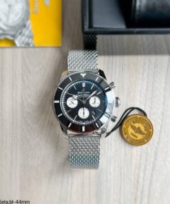 BREITLING SUPEROCEAN HERITAGE II 44MM PRETO