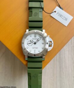 PANERAI SUBMERSIBLE VERDE MILATAR PAM01055  42MM