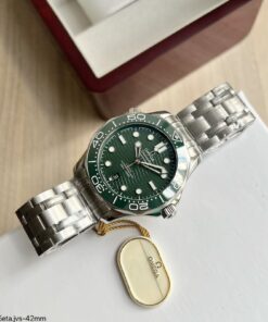 OMEGA SEAMASTER DIVER 300M VERDE 42MM