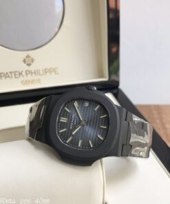 PATEK PHILIPPE NAUTILUS 40MM PRETO AZUL  5711