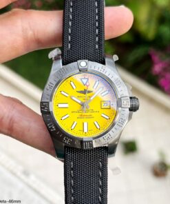BREITLING AVENGER II 46MM CINZA AMARELO