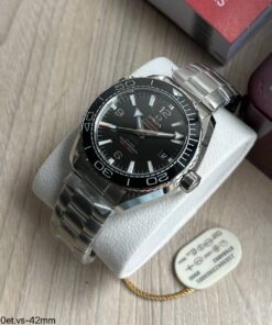 OMEGA SEAMASTER PLANET OCEAN PRETO 42MM