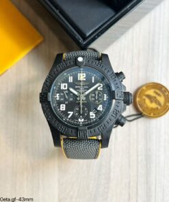 BREITLING AVENGER HURRICANE 45MM