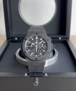 HUBLOT BIG BANG CARBON 44MM