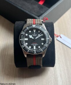 SUPER CLONE MÁQUINA ETA – TUDOR PELAGOS NYLON 42MM