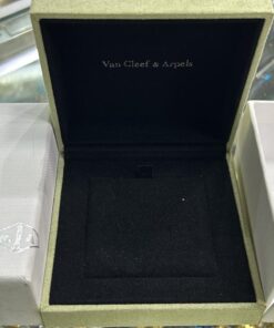 Alternative view of Caixa Original Van Cleef