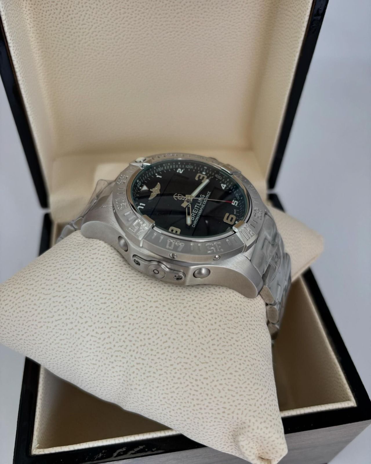 b0e1b7d2-e791-498c-9a12-c1de04884715