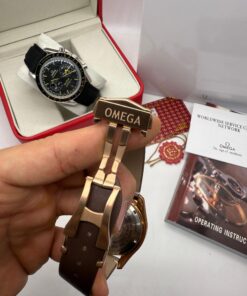 Relógio Réplica Omega Speedmaster Dark Apollo 8 - Imagem 4