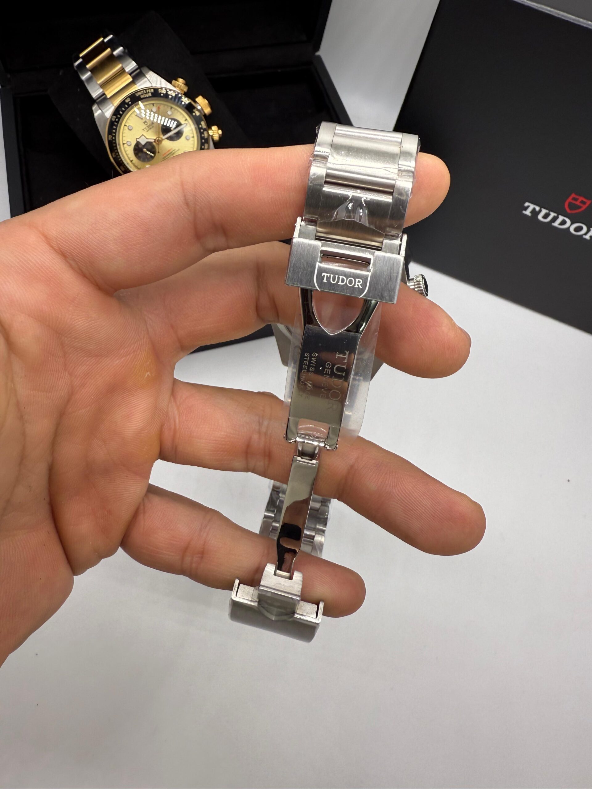 Réplica de Relógio Tudor Geneve Black Bay 41MM - Imagem 4