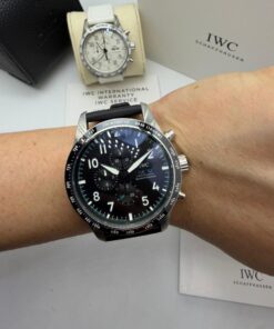 Alternative view of Relógio Réplica Iwc Couro Batéria