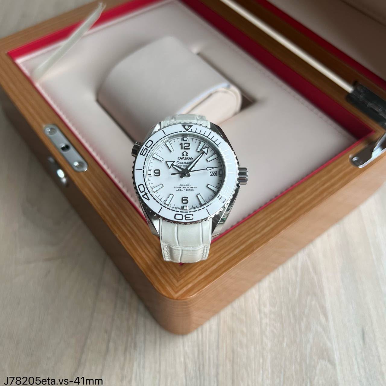 SUPER CLONE MÁQUINA ETA – Omega Seamaster Planet Ocean