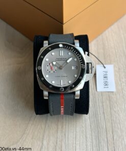 Super Clone Maquina ETA - Panerai Submersible Luna Rossa