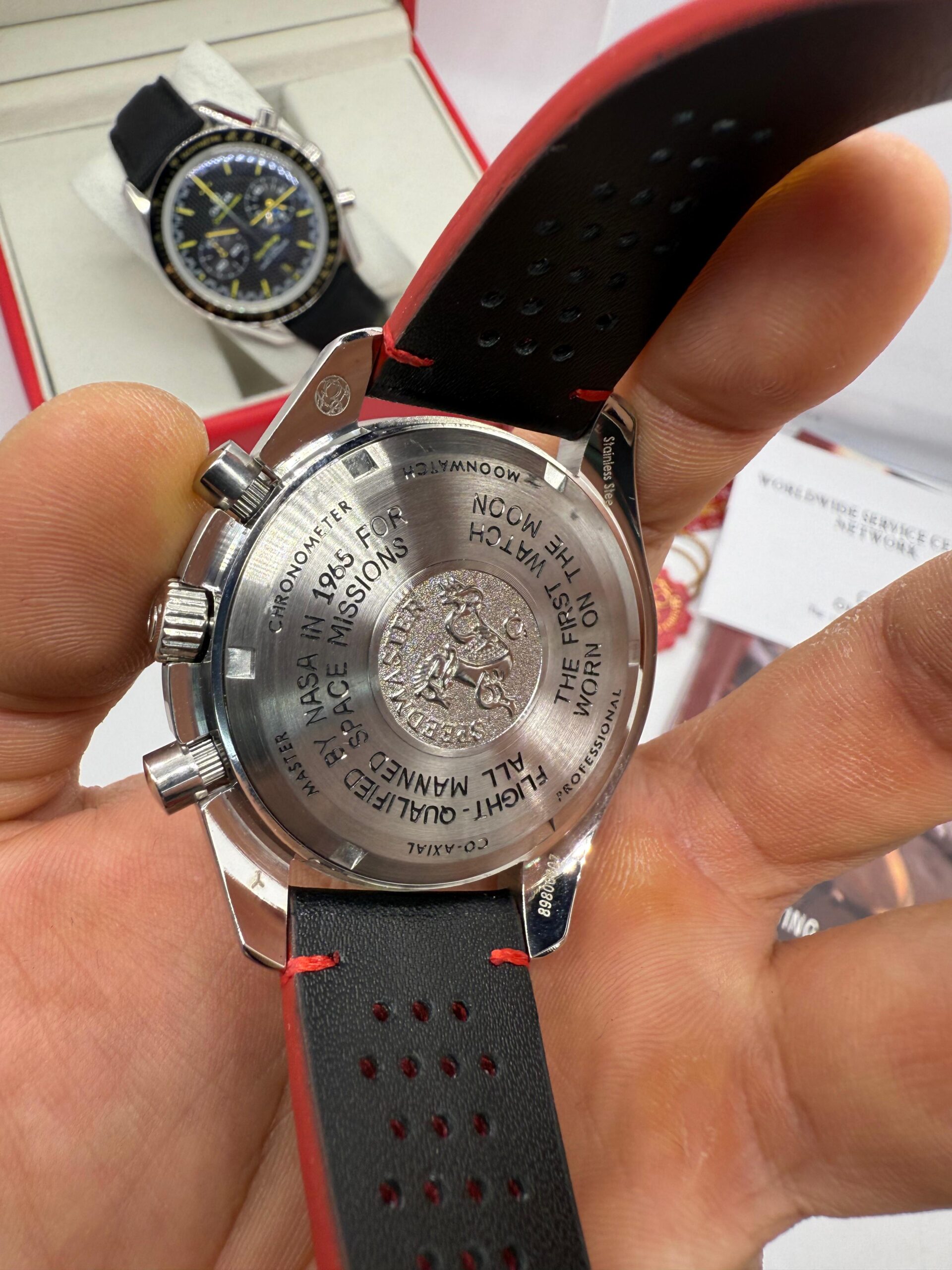 Relógio Réplica Omega Speedmaster Dark Apollo 8 - Imagem 3